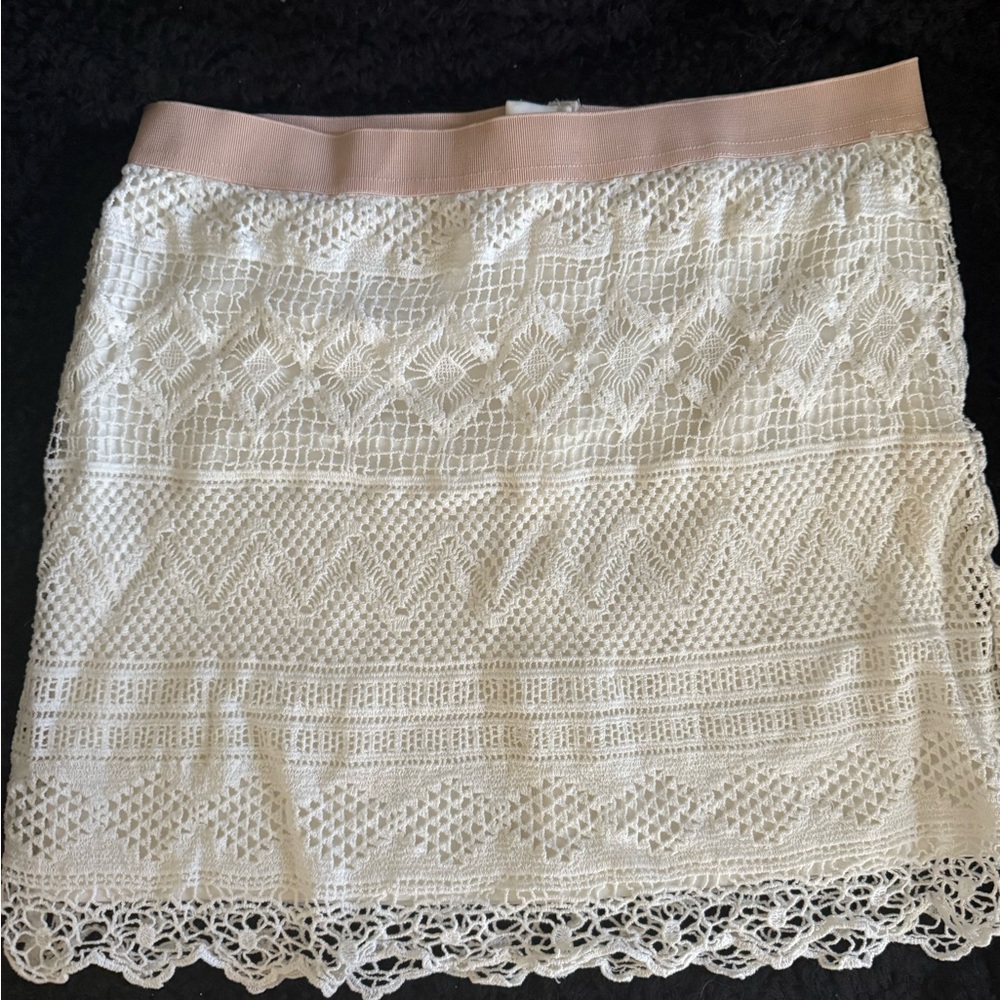 American Eagle Outfitters Cream Embellished Mini Pencil Skirt